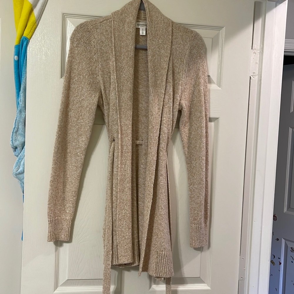 Maternity sweater, fits normal as well